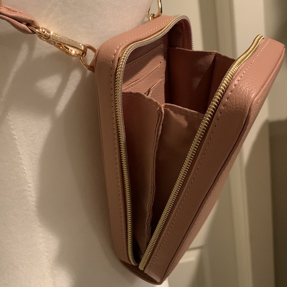 Women’s Soft Pink Crossbody Purse - New Without Tags - Picture 10 of 16